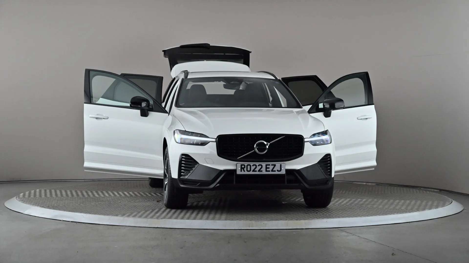 2022 VOLVO XC60 2022 VOLVO XC60