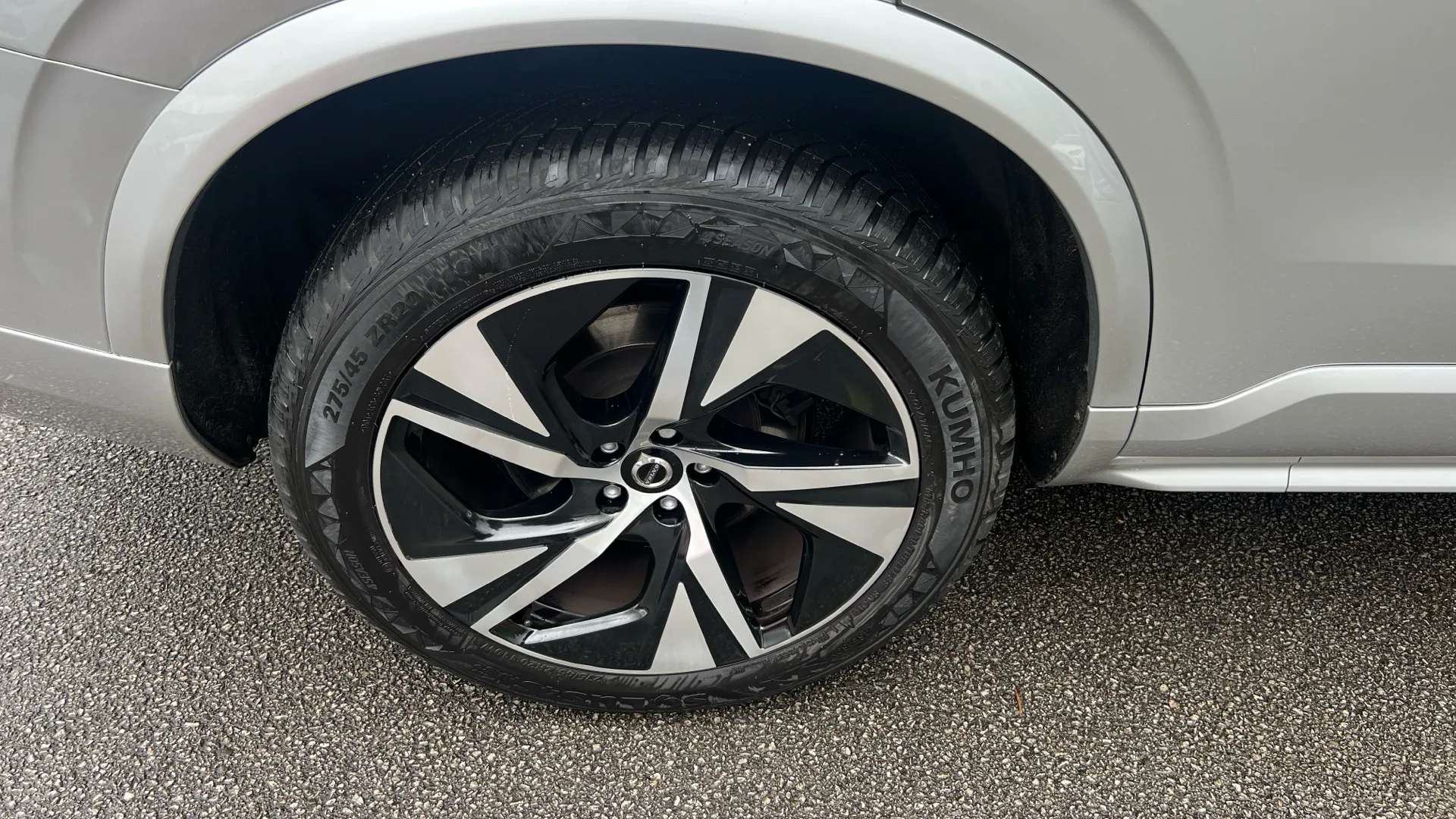 2020 VOLVO XC90 2020 VOLVO XC90