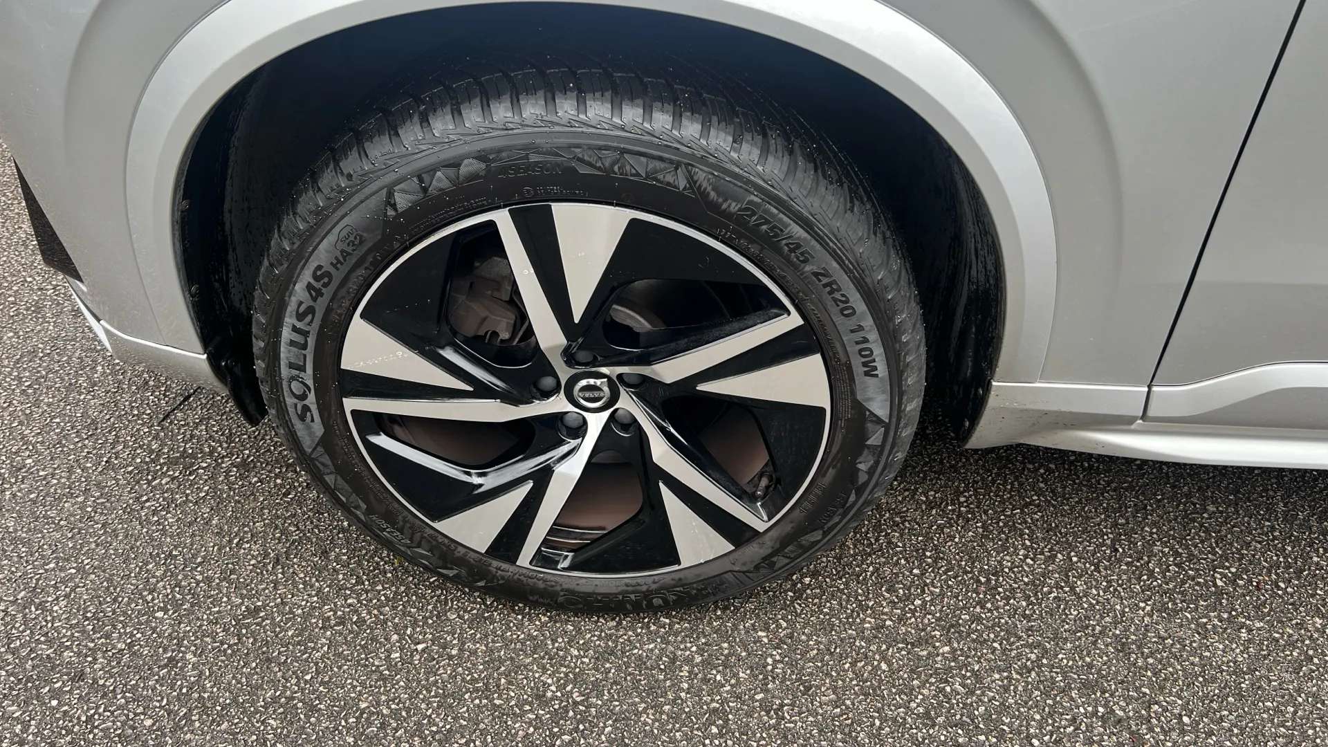 2020 VOLVO XC90 2020 VOLVO XC90