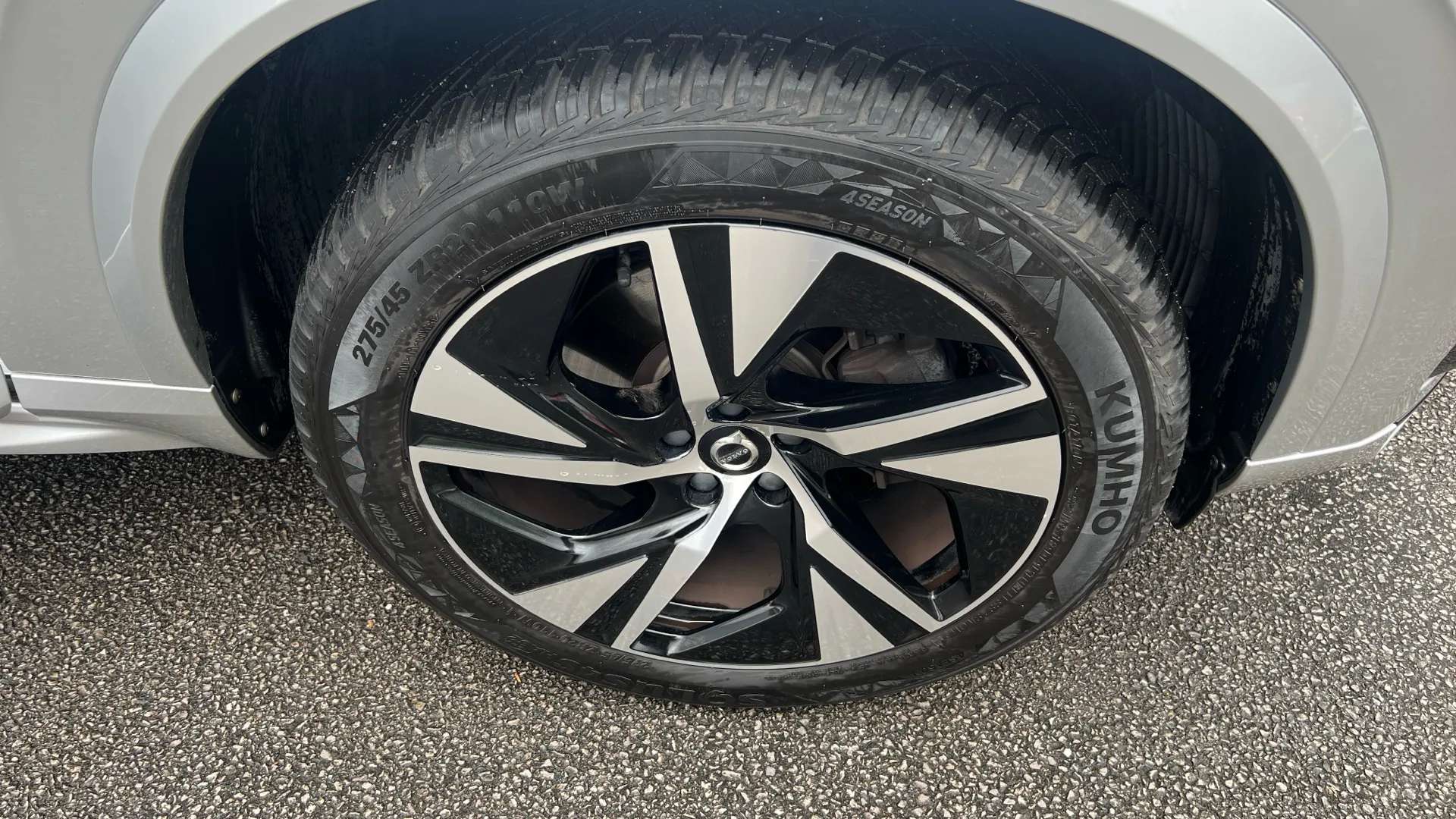 2020 VOLVO XC90 2020 VOLVO XC90