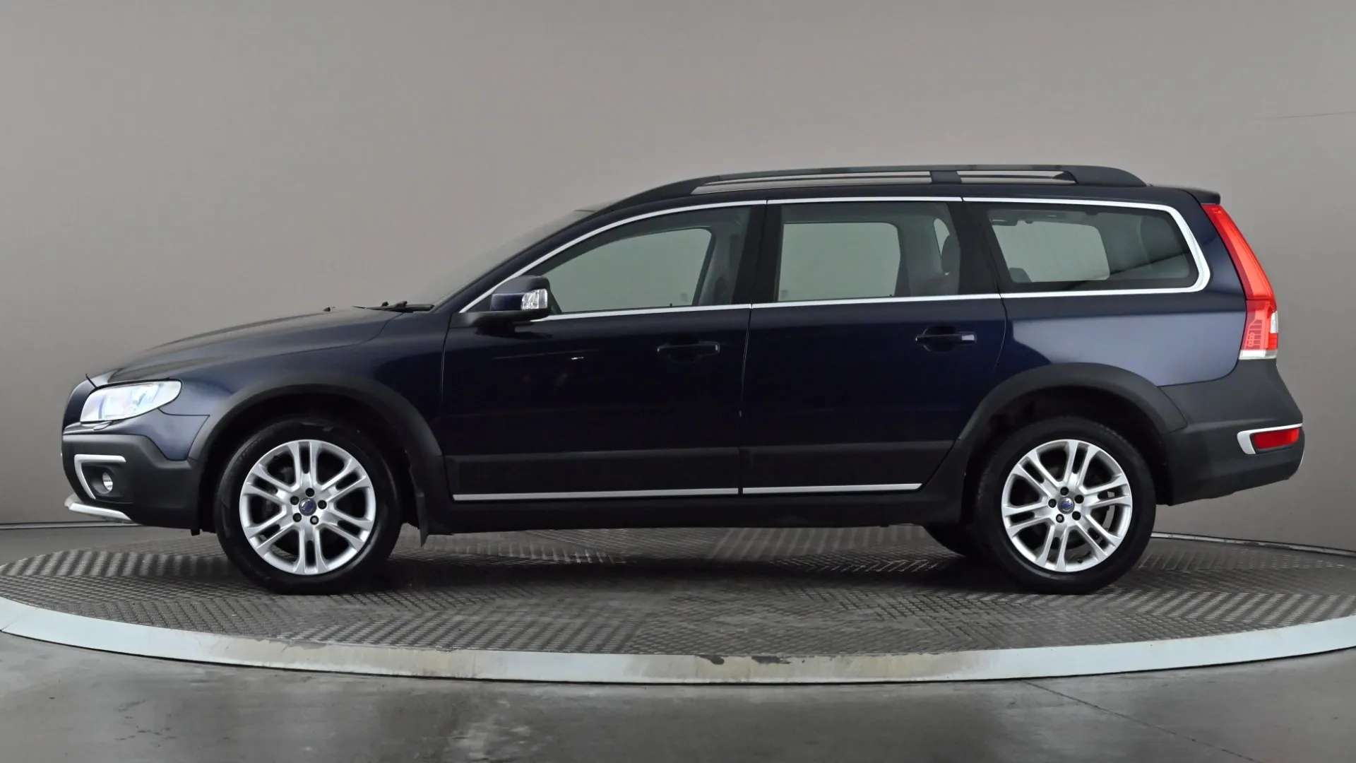 2016 VOLVO XC70 2016 VOLVO XC70