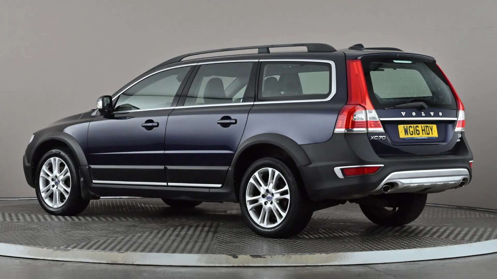 2016 VOLVO XC70 2016 VOLVO XC70