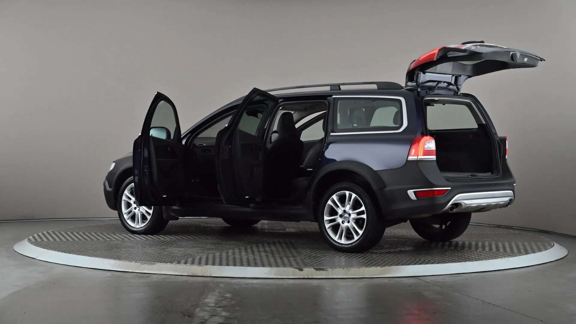2016 VOLVO XC70 2016 VOLVO XC70