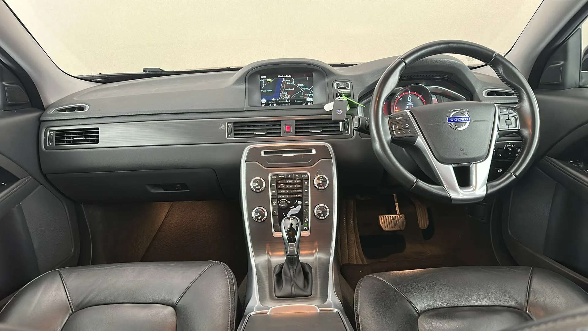 2016 VOLVO XC70 2016 VOLVO XC70