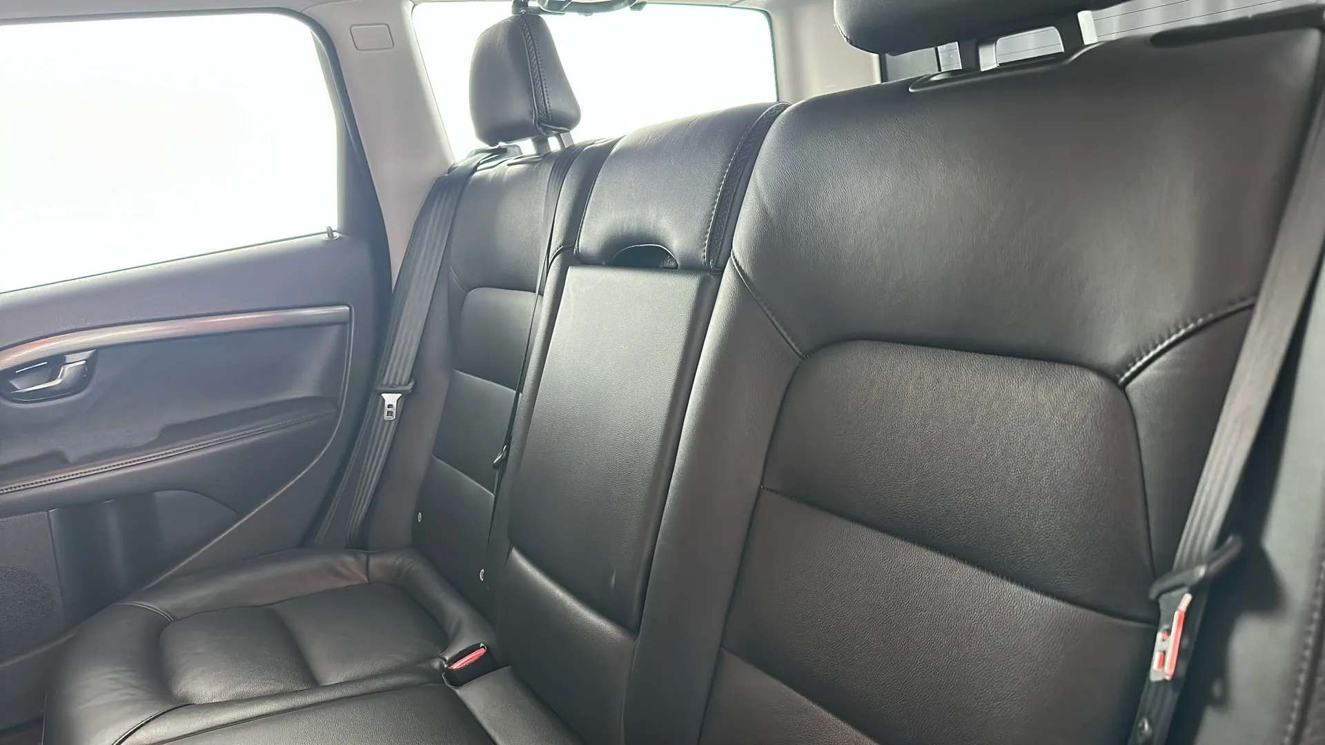 2016 VOLVO XC70 2016 VOLVO XC70