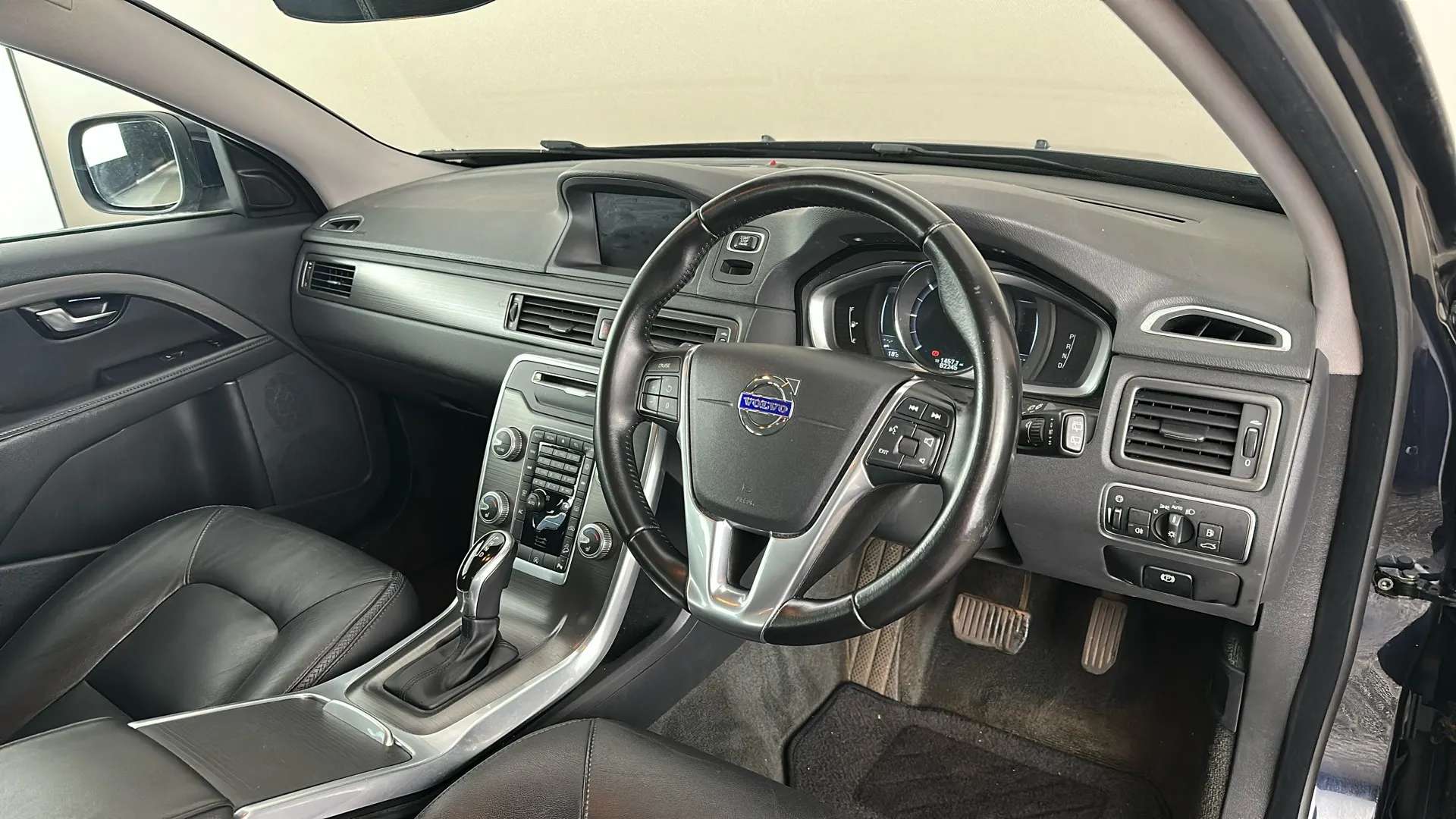 2016 VOLVO XC70 2016 VOLVO XC70