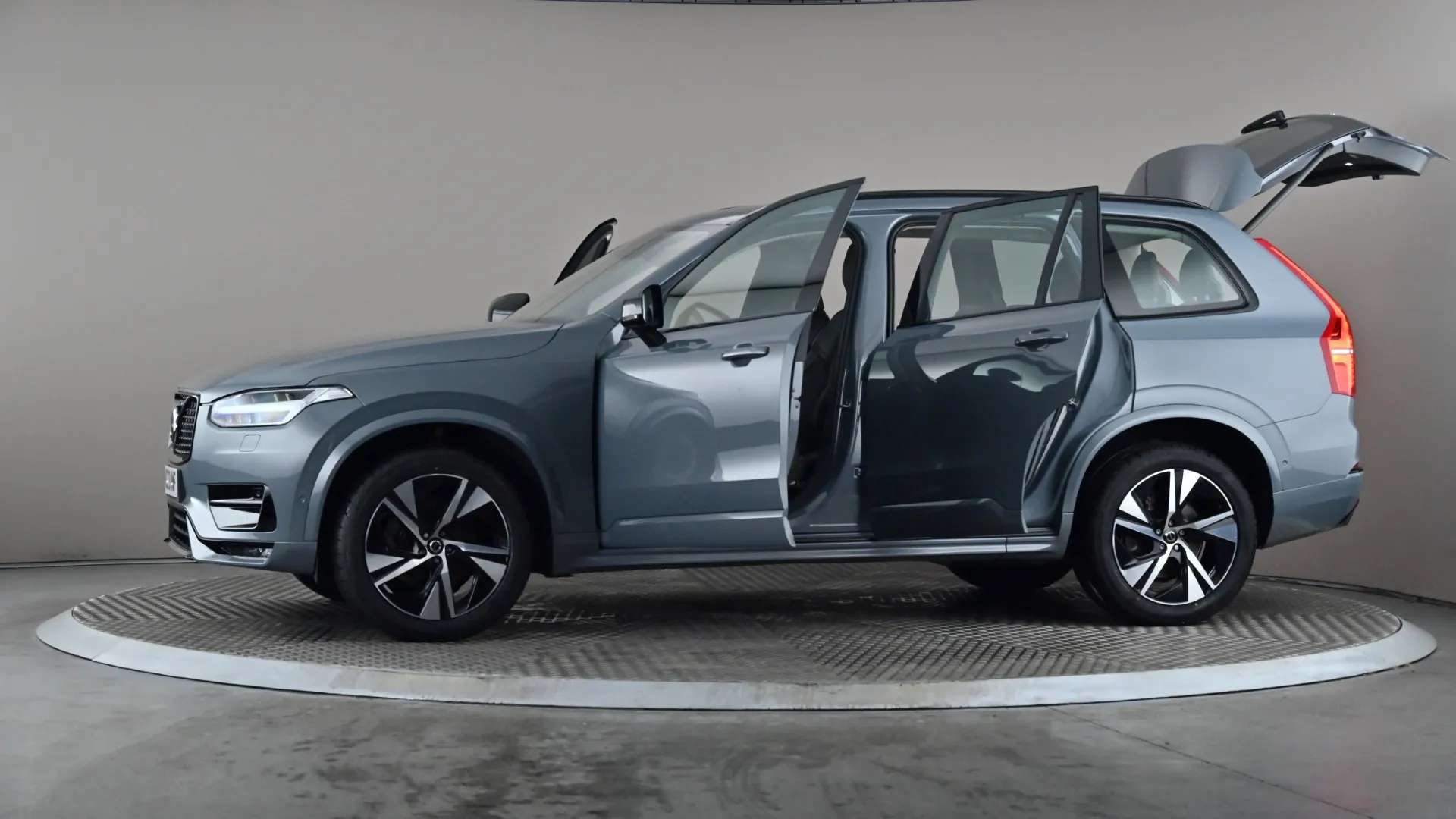 2023 VOLVO XC90 2023 VOLVO XC90