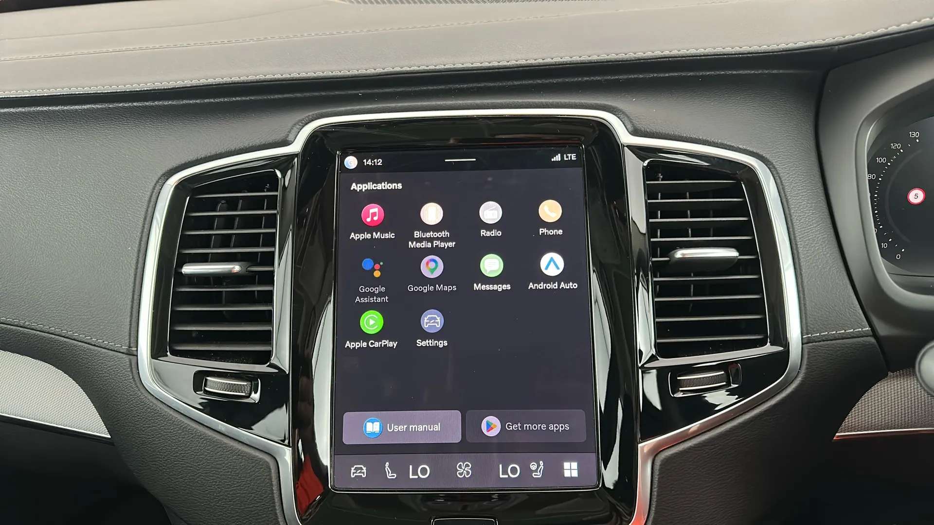 2023 VOLVO XC90 2023 VOLVO XC90