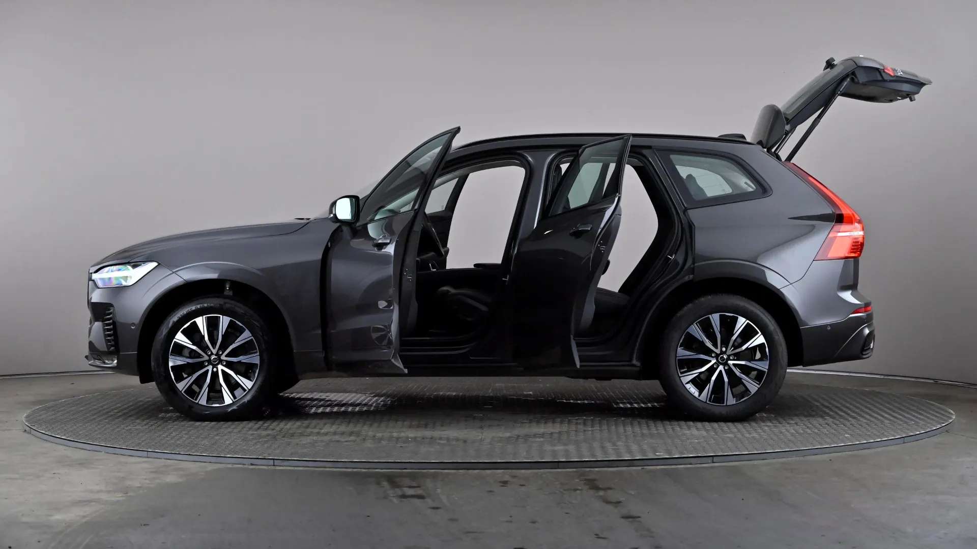 2024 VOLVO XC60 2024 VOLVO XC60