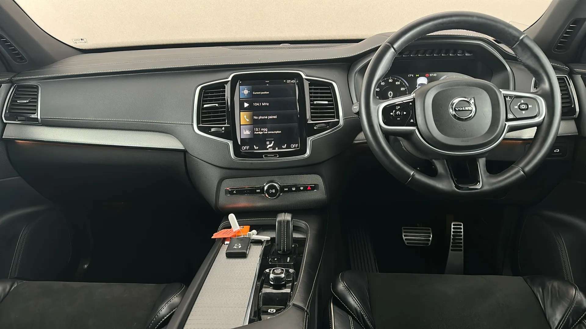 2022 VOLVO XC90 2022 VOLVO XC90