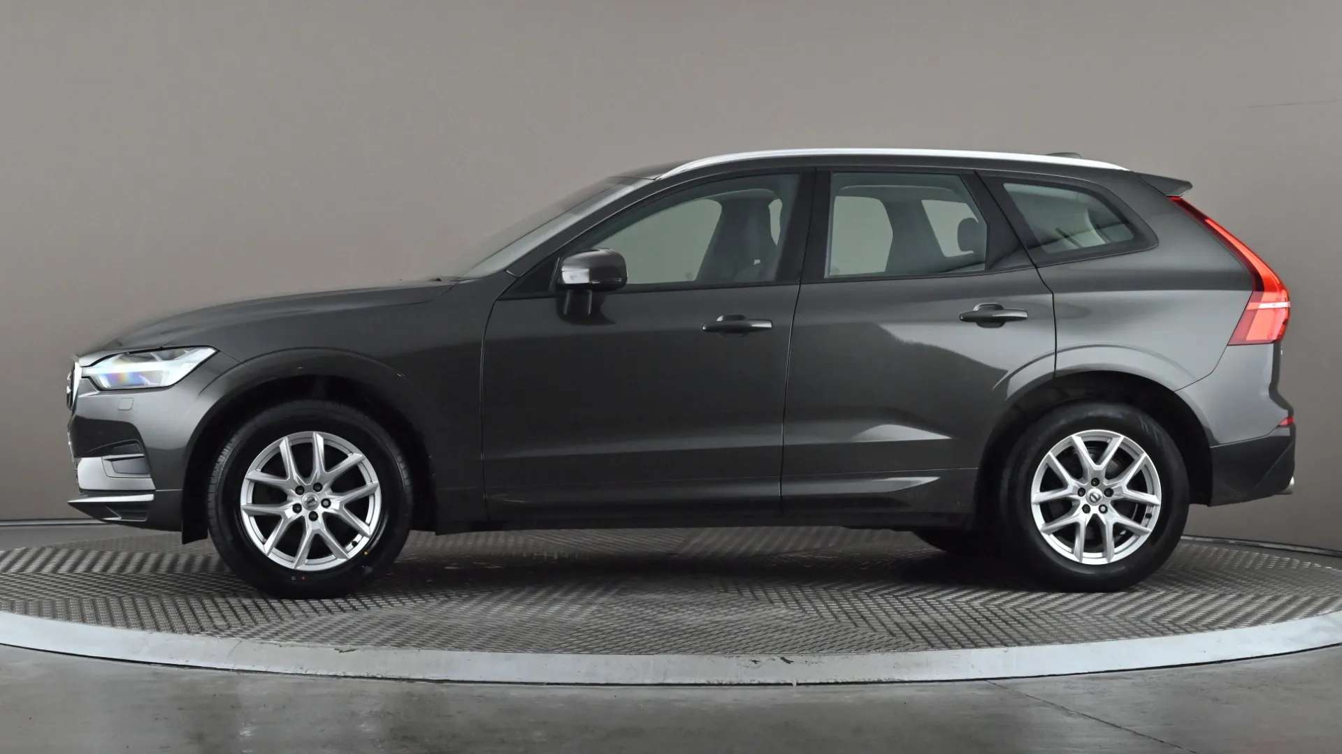 2019 VOLVO XC60 2019 VOLVO XC60