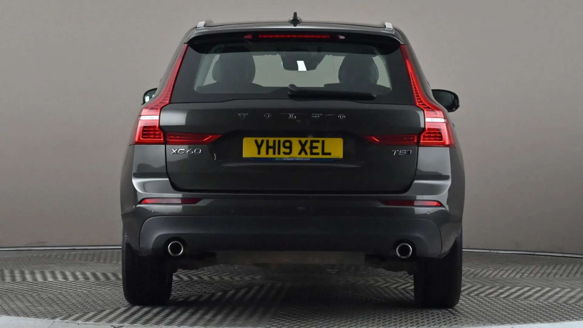 2019 VOLVO XC60 2019 VOLVO XC60