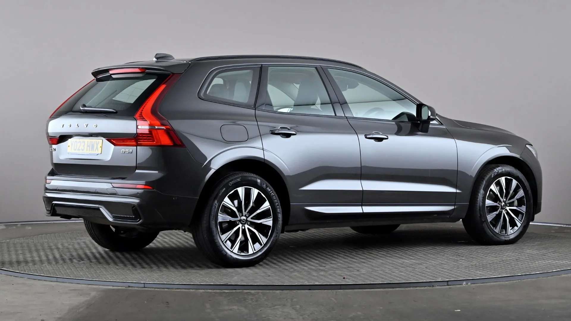 2023 VOLVO XC60 2023 VOLVO XC60