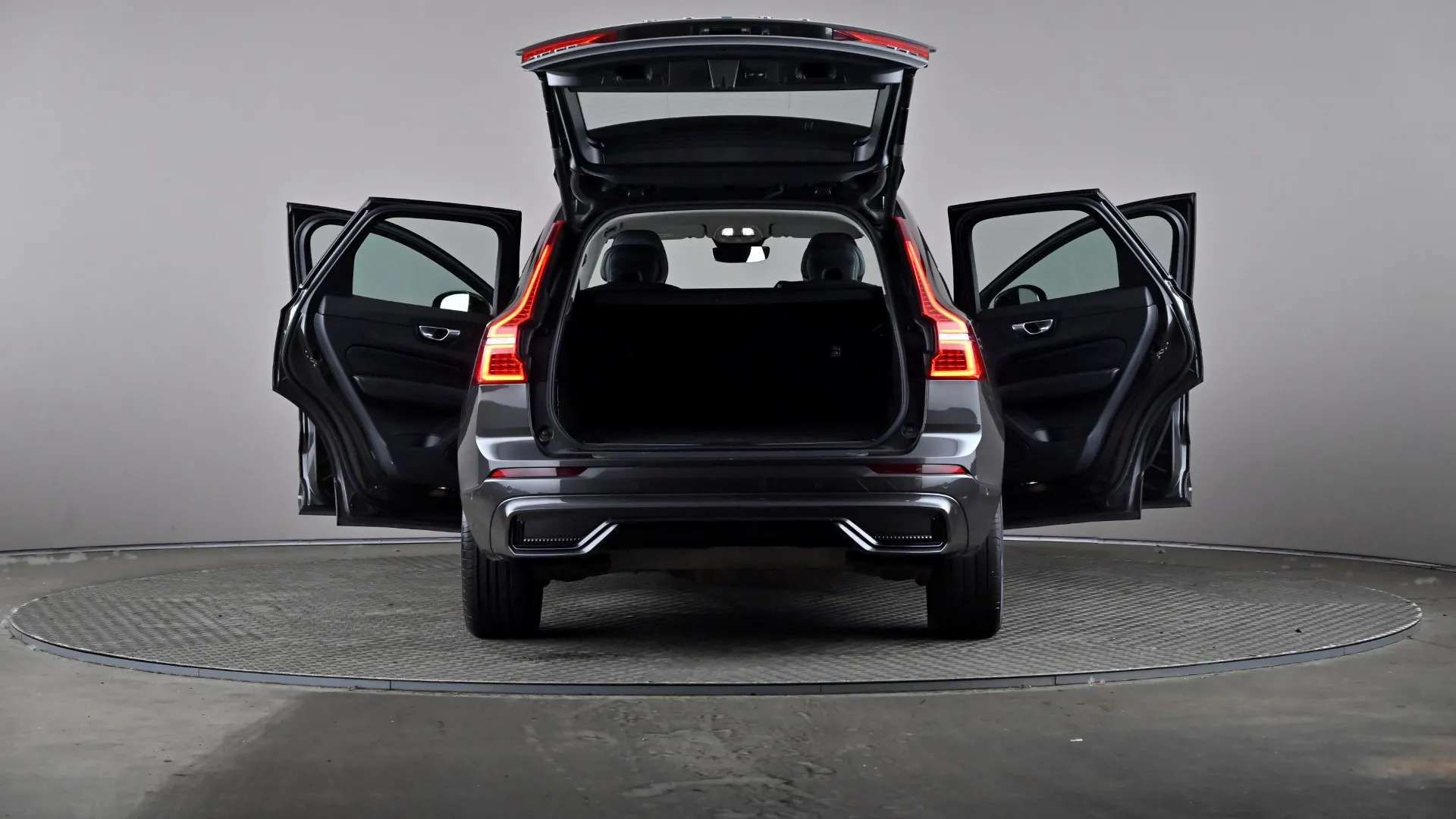2023 VOLVO XC60 2023 VOLVO XC60