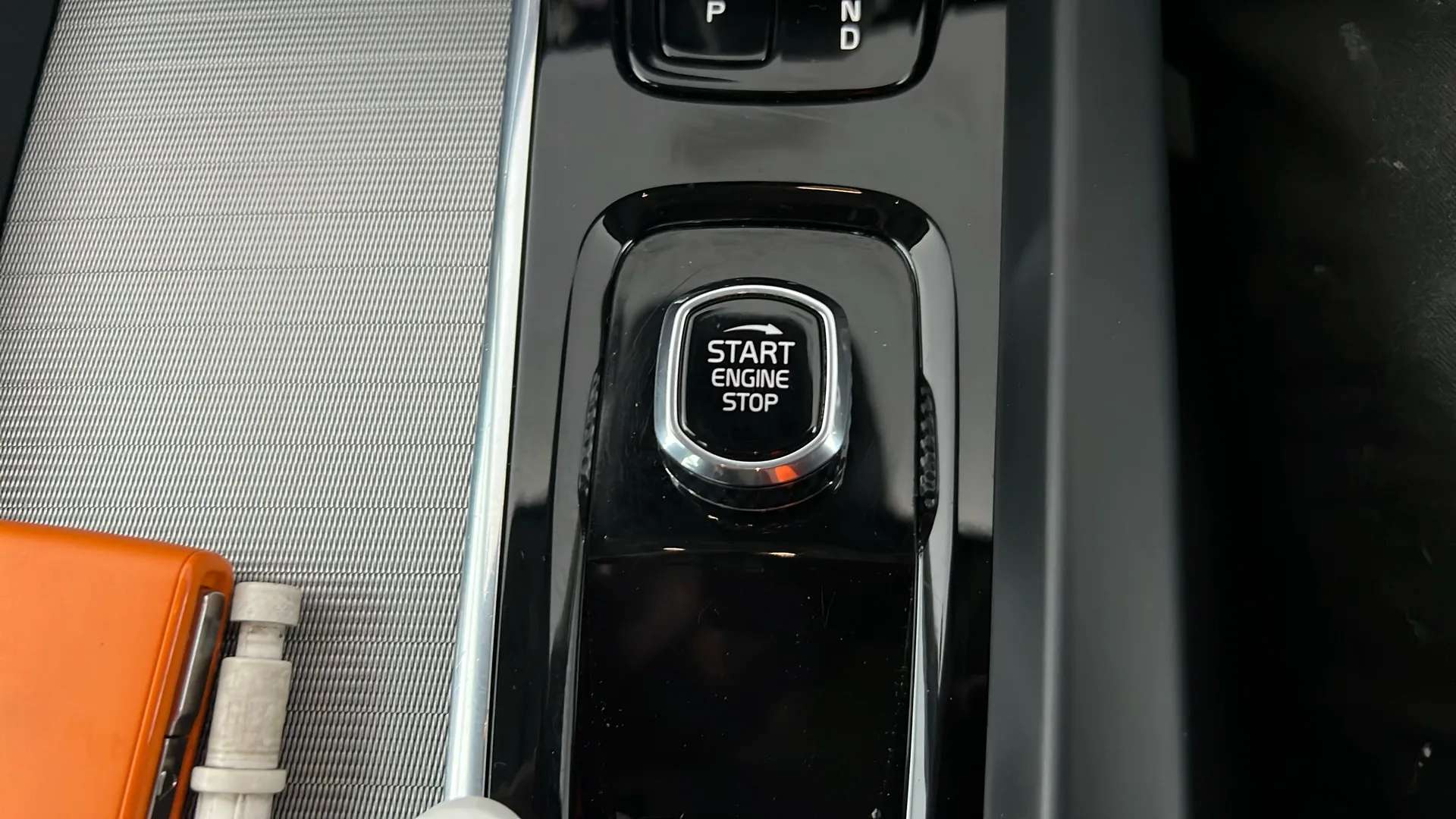 2023 VOLVO XC60 2023 VOLVO XC60