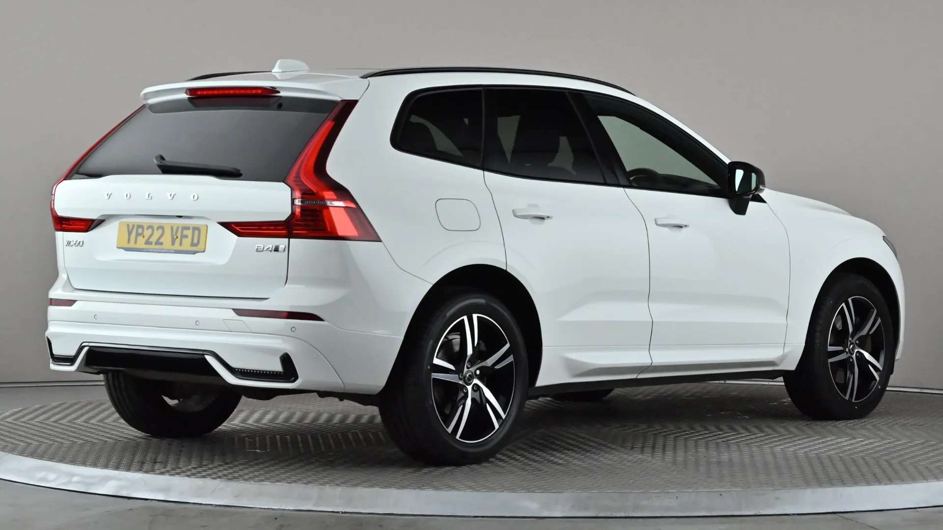 2022 VOLVO XC60 2022 VOLVO XC60