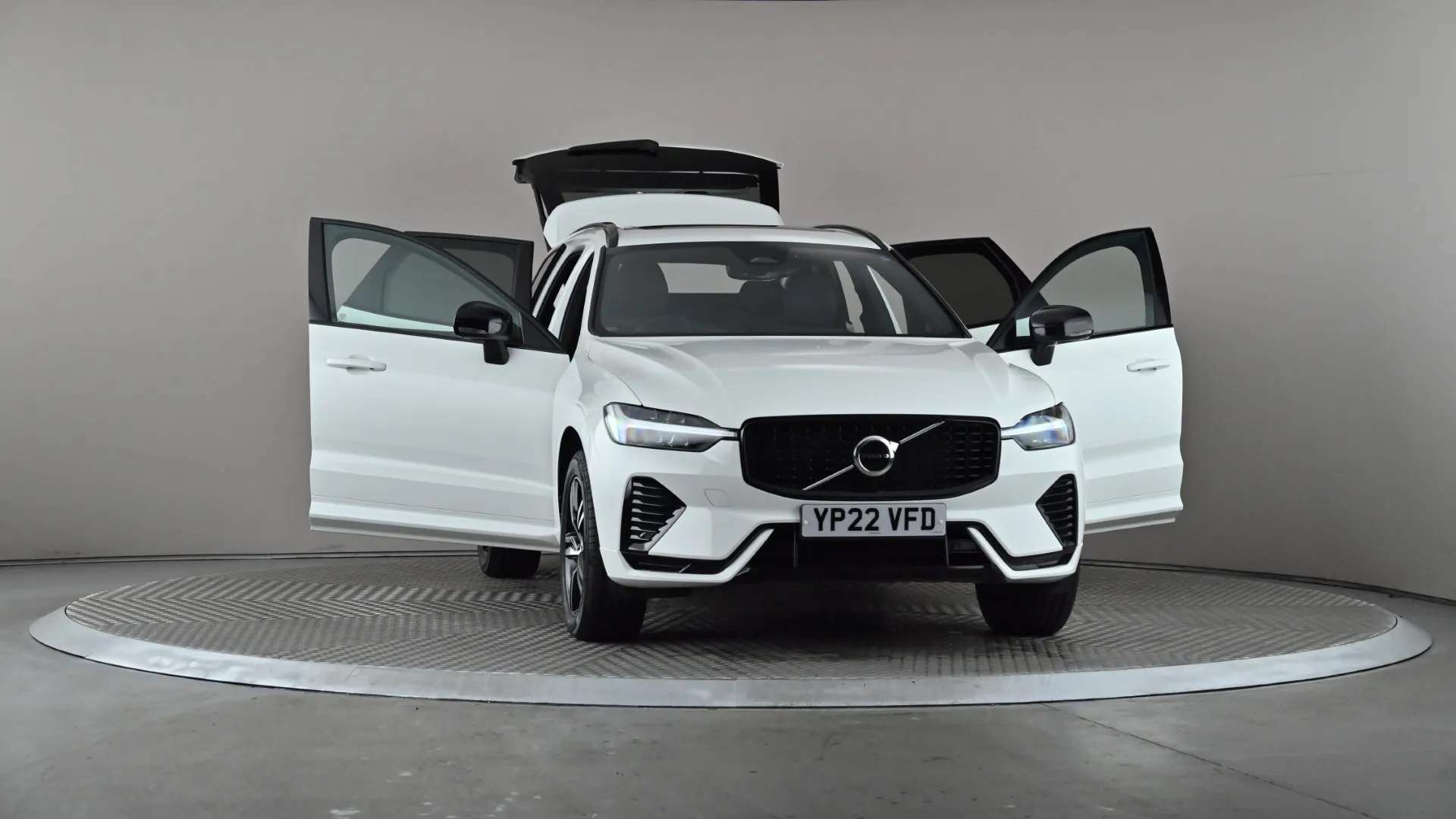 2022 VOLVO XC60 2022 VOLVO XC60