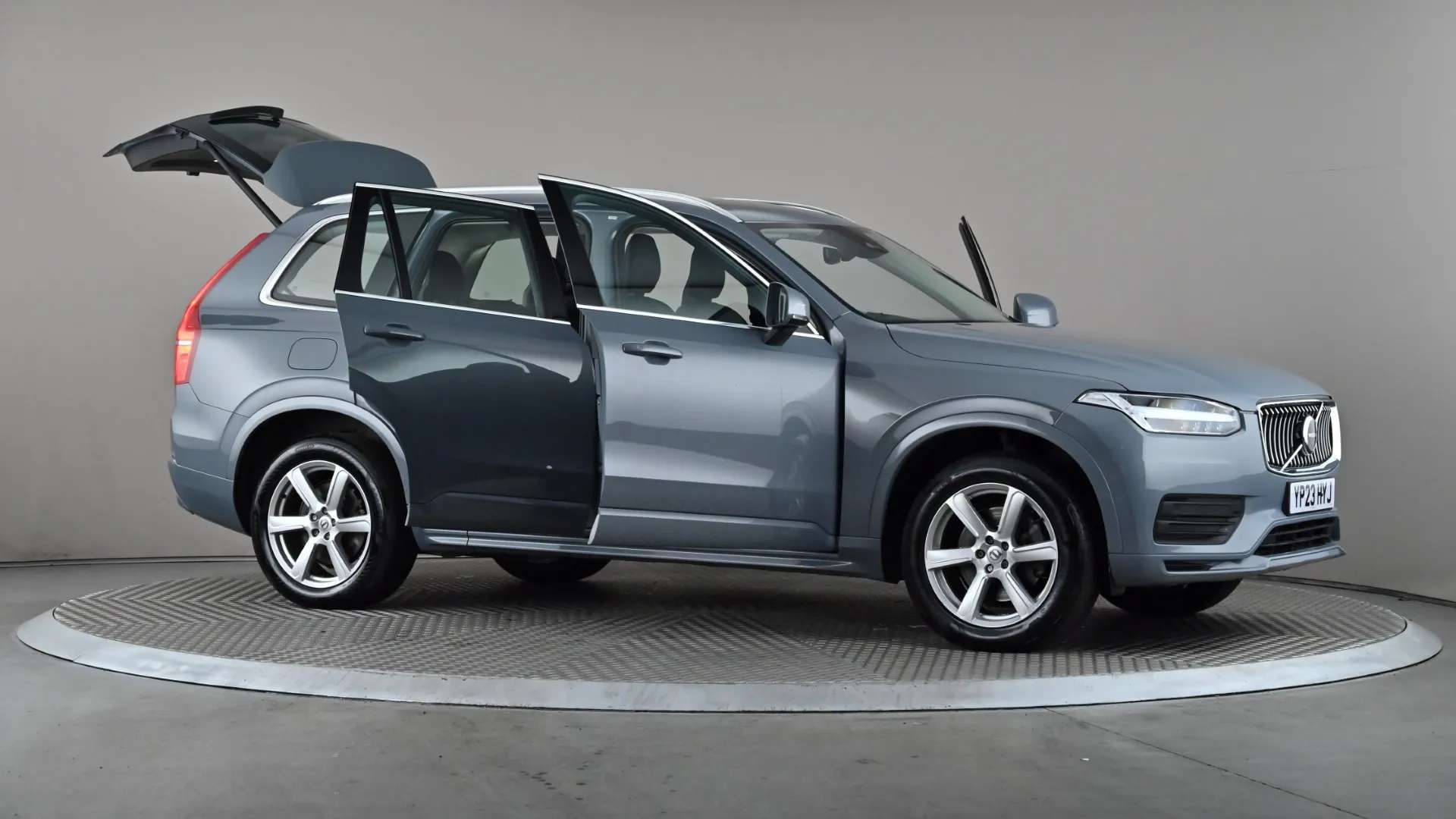 2023 VOLVO XC90 2023 VOLVO XC90