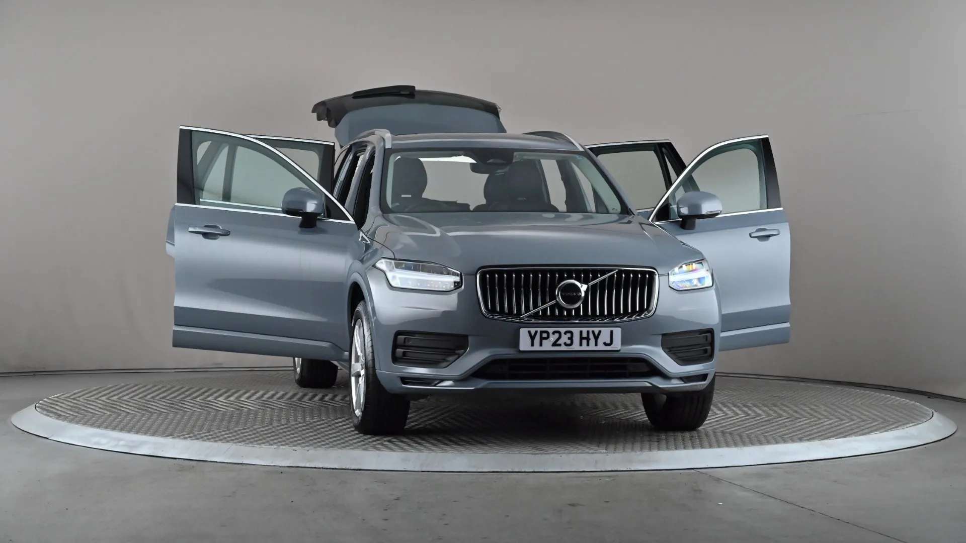 2023 VOLVO XC90 2023 VOLVO XC90