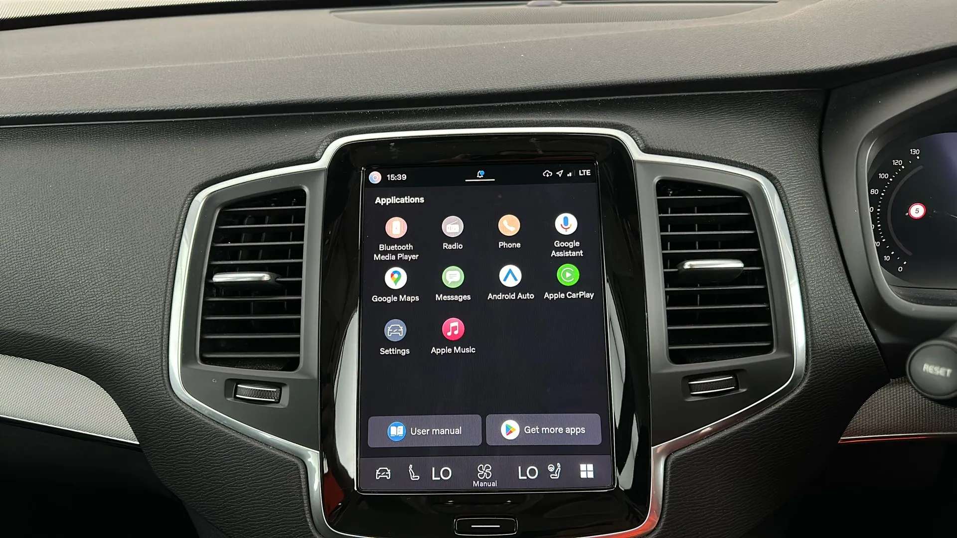 2023 VOLVO XC90 2023 VOLVO XC90