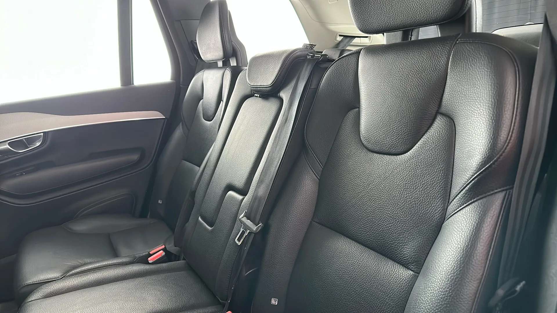 2023 VOLVO XC90 2023 VOLVO XC90