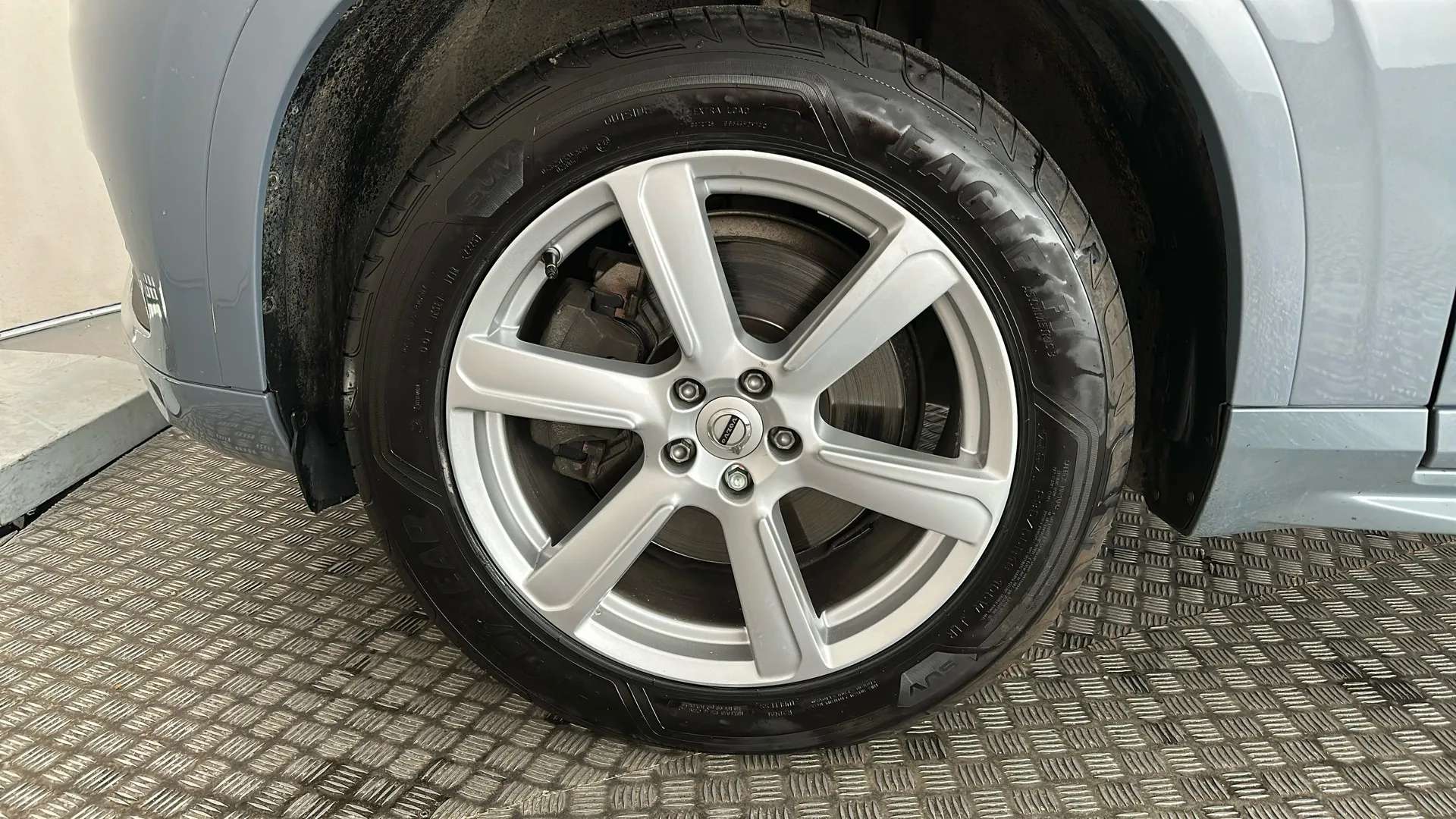 2023 VOLVO XC90 2023 VOLVO XC90