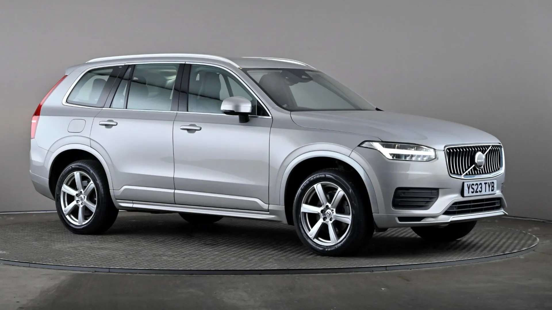 2023 VOLVO XC90 2023 VOLVO XC90