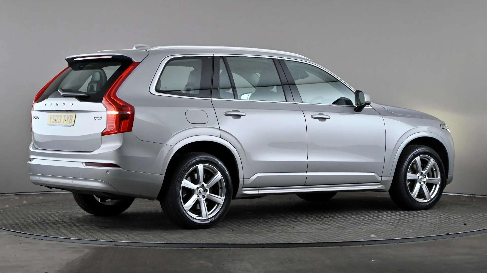 2023 VOLVO XC90 2023 VOLVO XC90