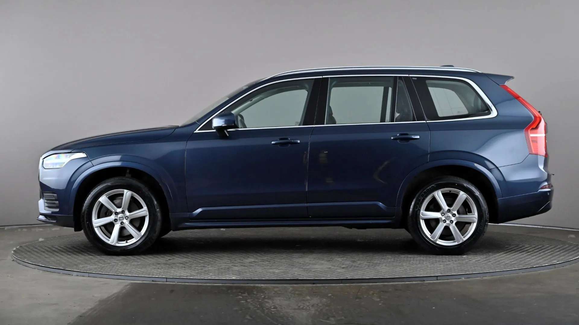 2023 VOLVO XC90 2023 VOLVO XC90