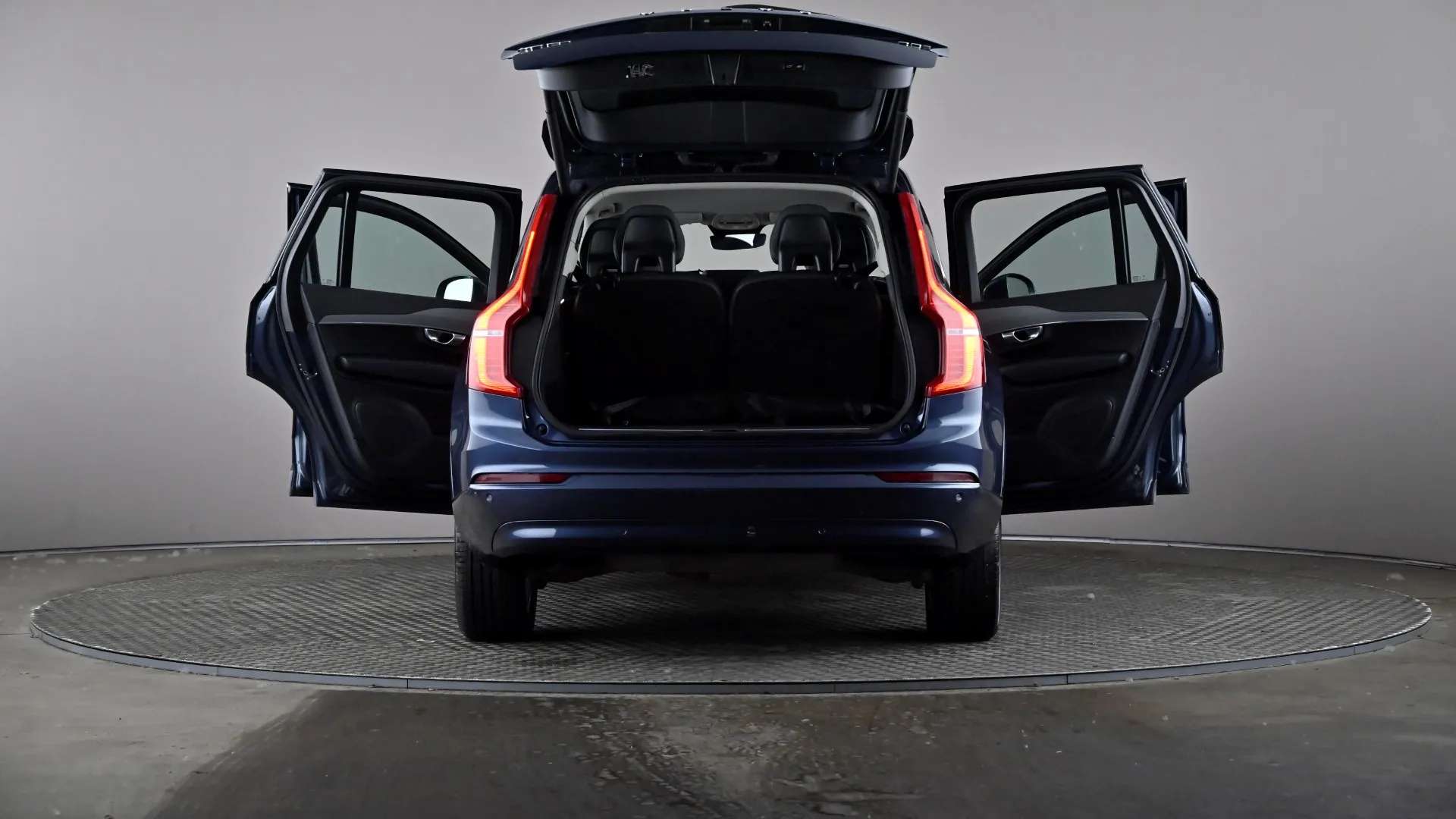 2023 VOLVO XC90 2023 VOLVO XC90