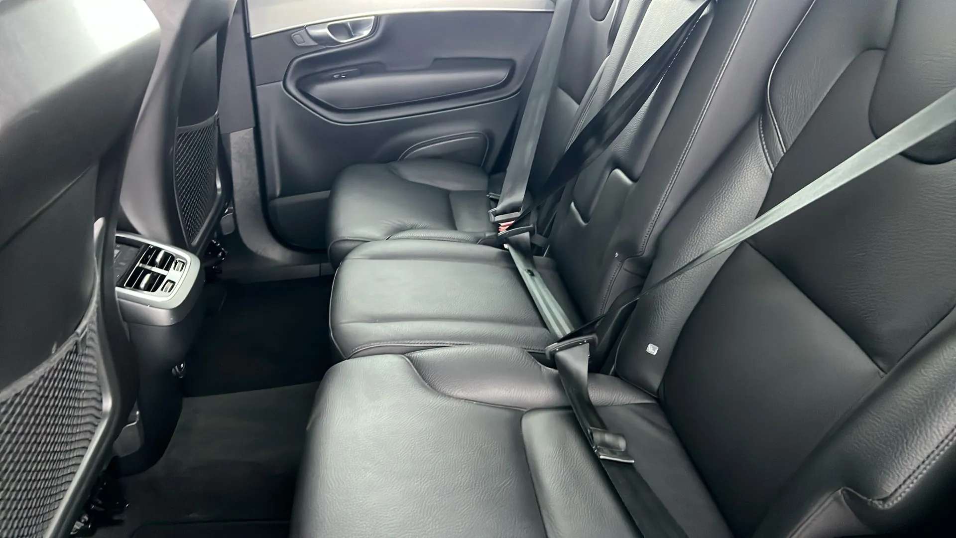2023 VOLVO XC90 2023 VOLVO XC90