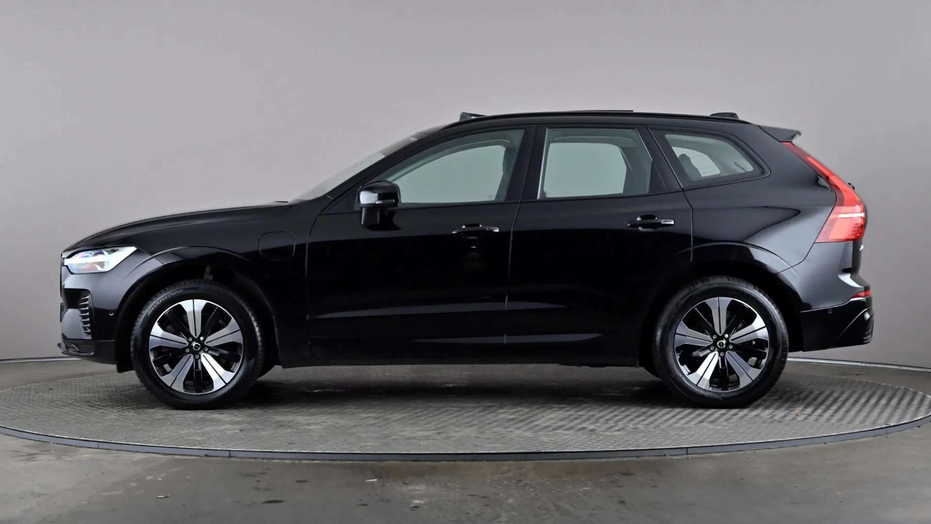 2023 VOLVO XC60 2023 VOLVO XC60