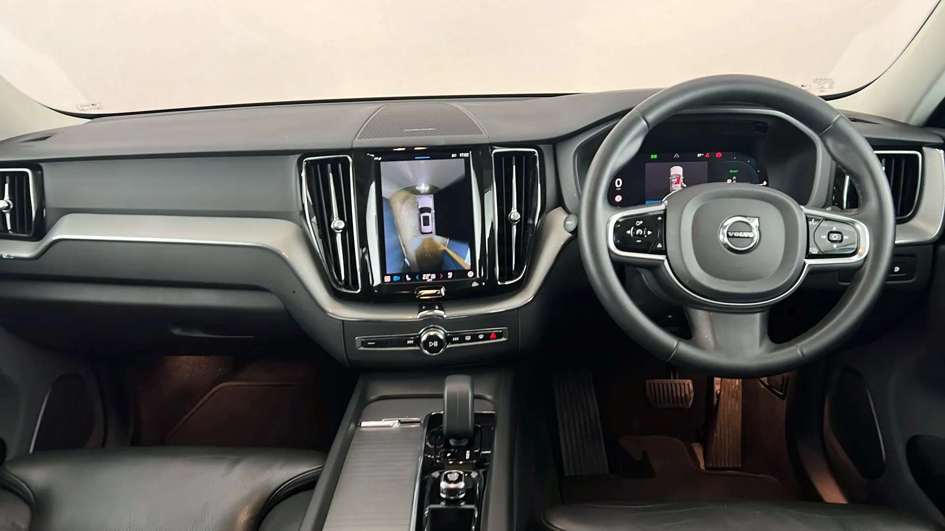 2023 VOLVO XC60 2023 VOLVO XC60