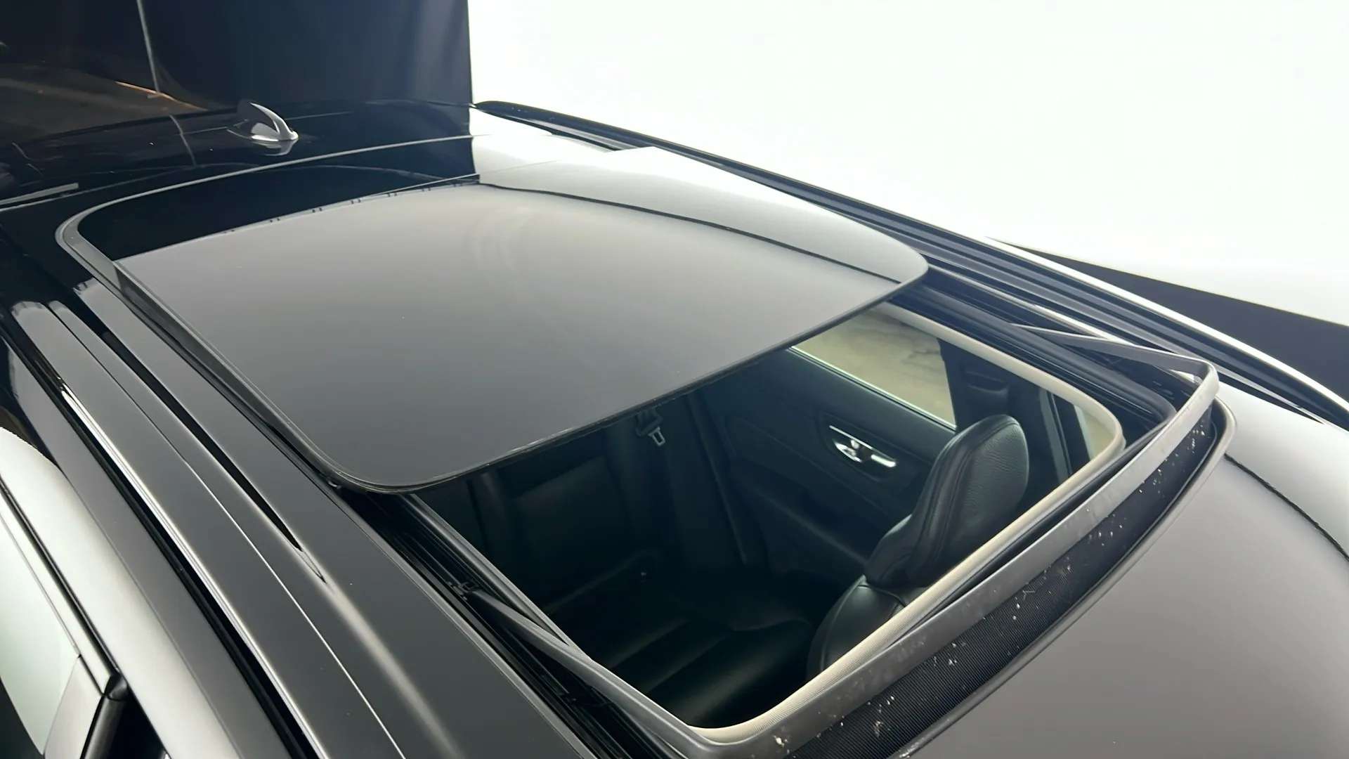 2023 VOLVO XC60 2023 VOLVO XC60