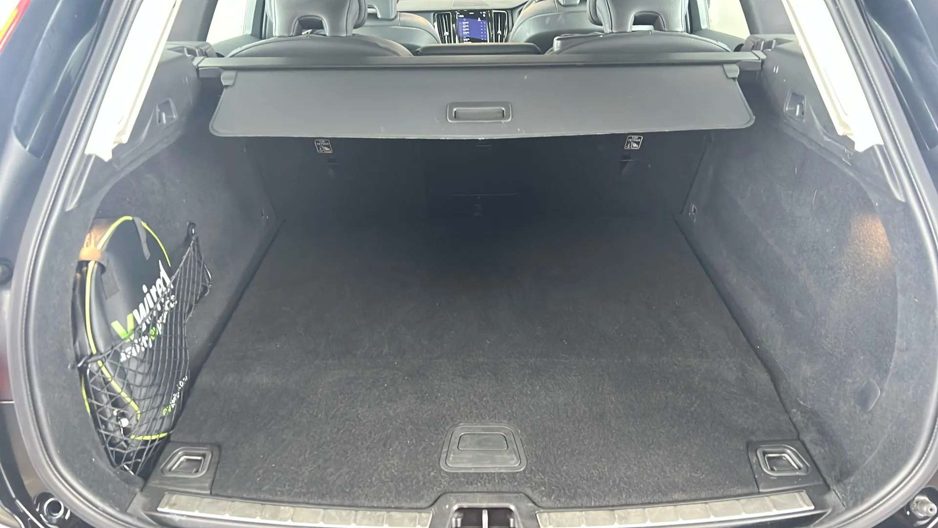 2023 VOLVO XC60 2023 VOLVO XC60