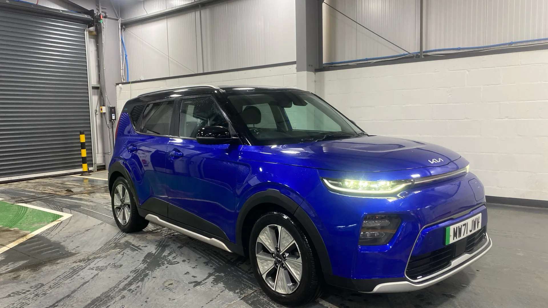 A 2022 KIA SOUL 150kW Maxx 64kWh Auto A 2022 KIA SOUL 150kW Maxx 64kWh Auto