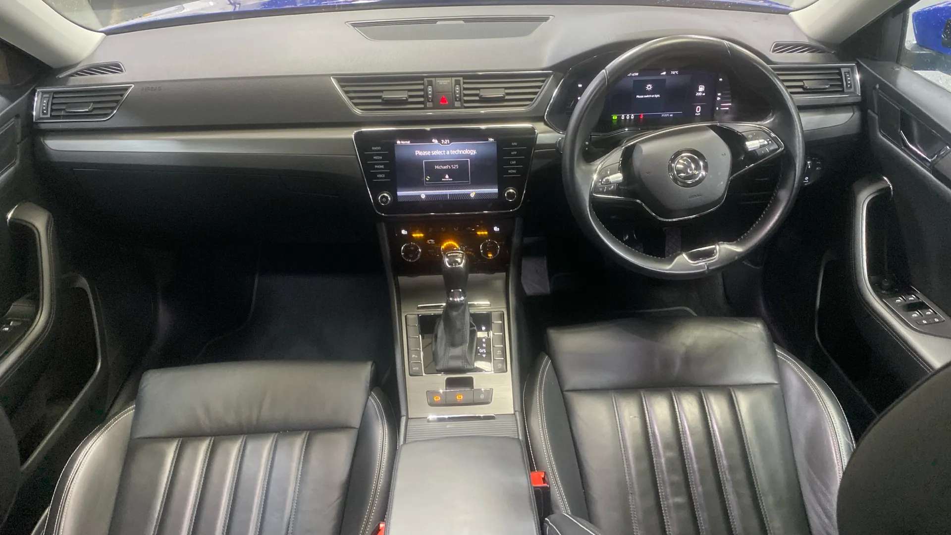 A 2022 SKODA SUPERB SE L TDI S-A A 2022 SKODA SUPERB SE L TDI S-A