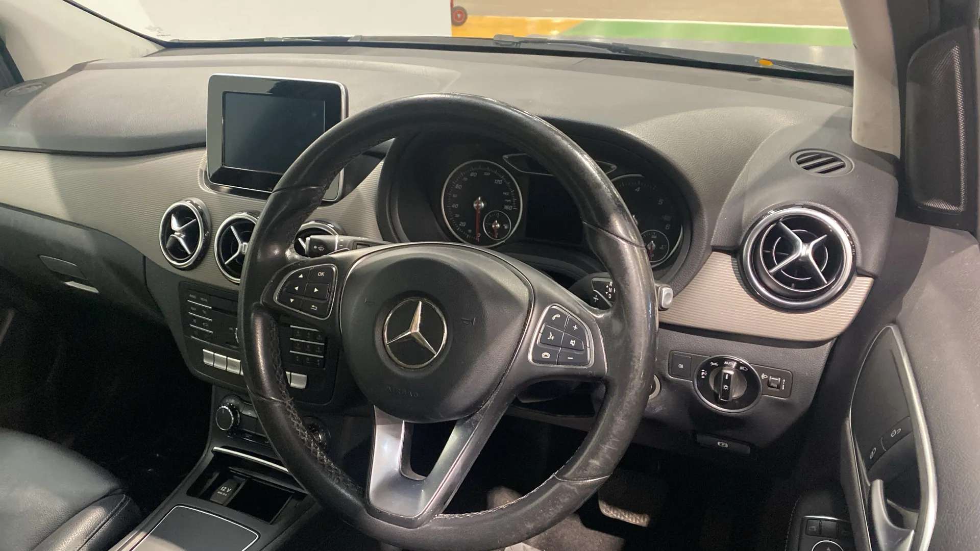 2017 MERCEDES-BENZ B CLASS 2017 MERCEDES-BENZ B CLASS