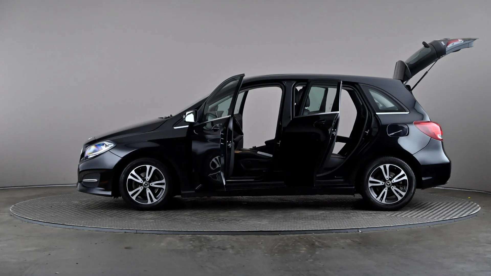 2017 MERCEDES-BENZ B CLASS 2017 MERCEDES-BENZ B CLASS