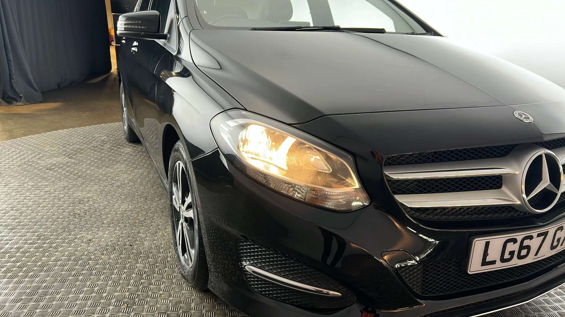 2017 MERCEDES-BENZ B CLASS 2017 MERCEDES-BENZ B CLASS