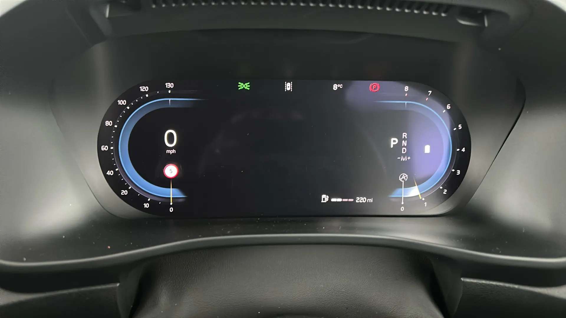 2024 VOLVO XC40 2024 VOLVO XC40