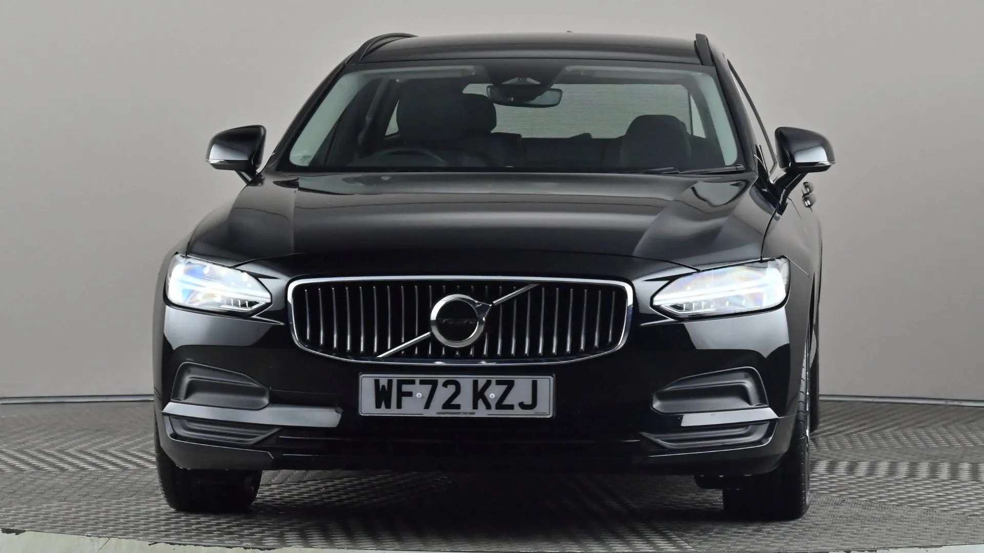 2022 VOLVO V90 2022 VOLVO V90