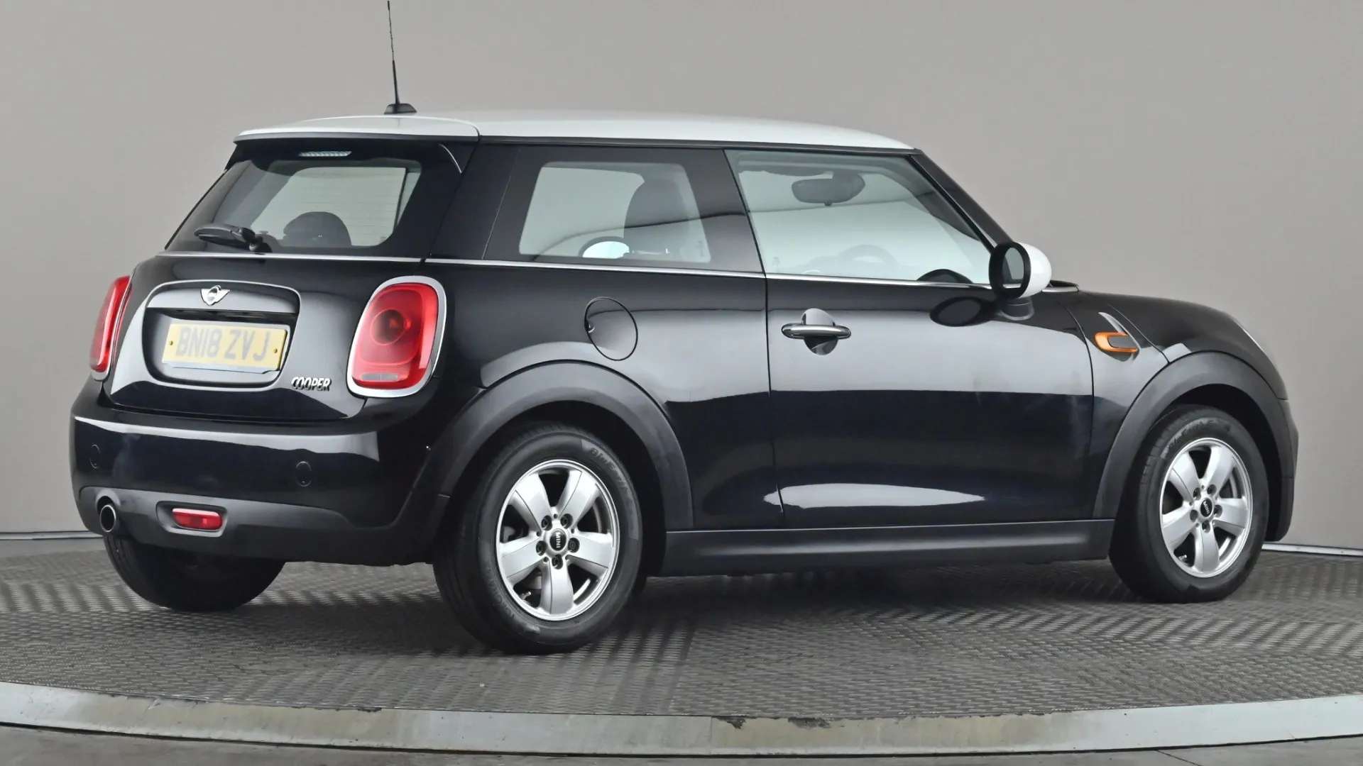 2018 MINI HATCH 2018 MINI HATCH