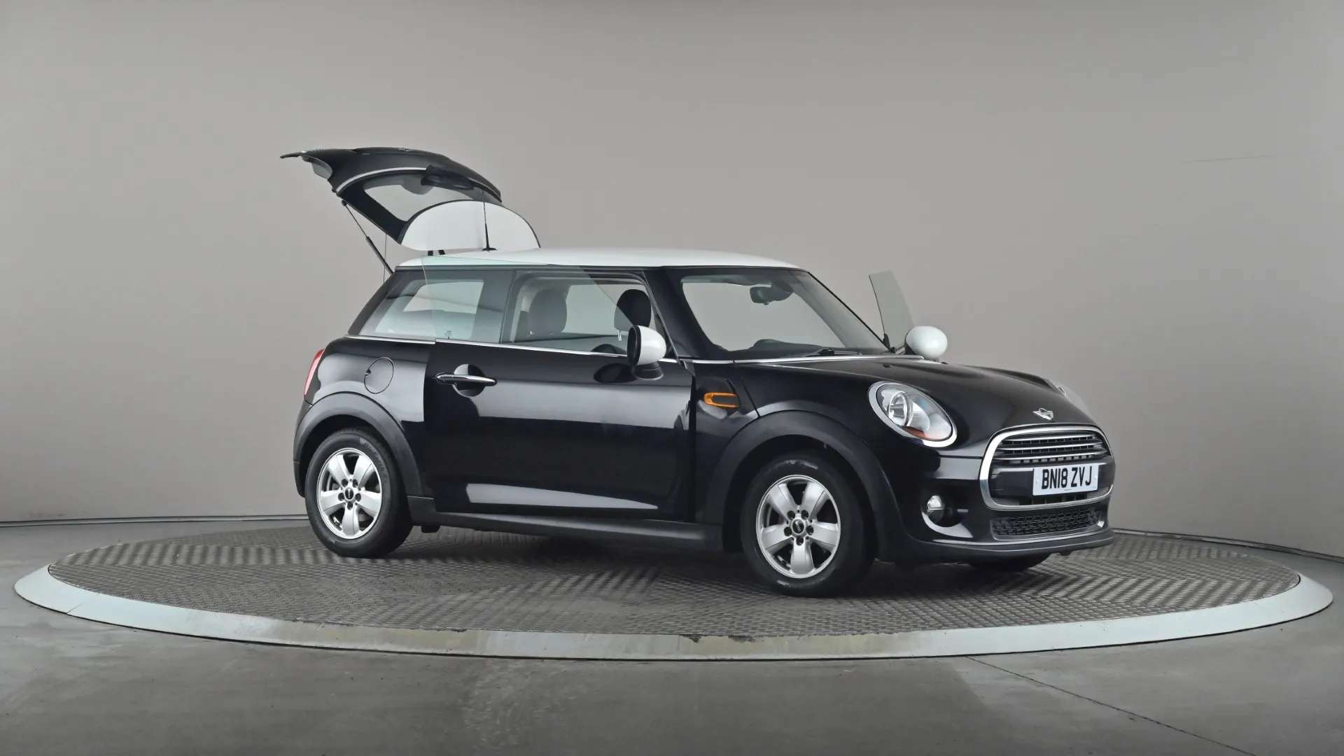 2018 MINI HATCH 2018 MINI HATCH