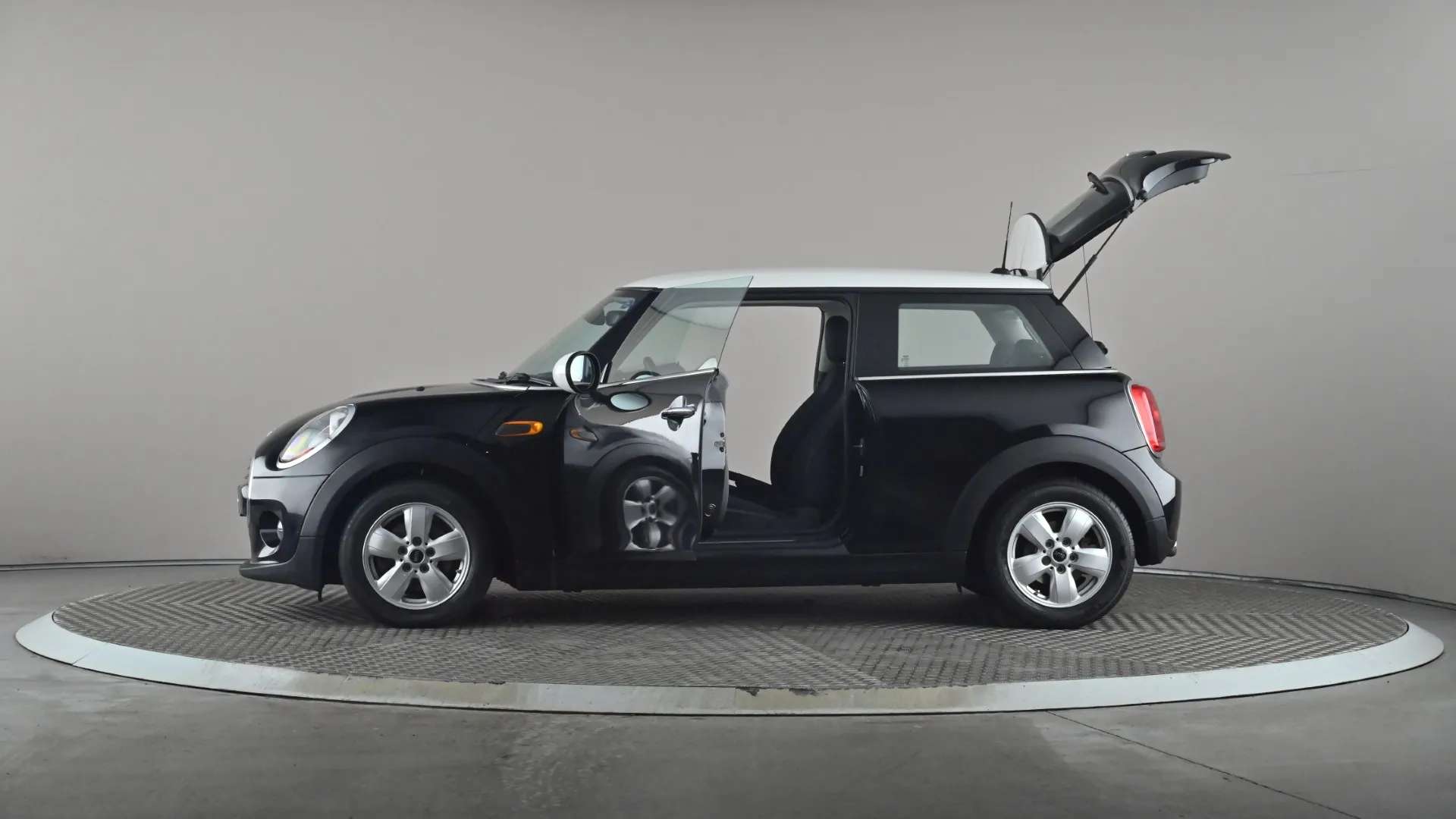 2018 MINI HATCH 2018 MINI HATCH