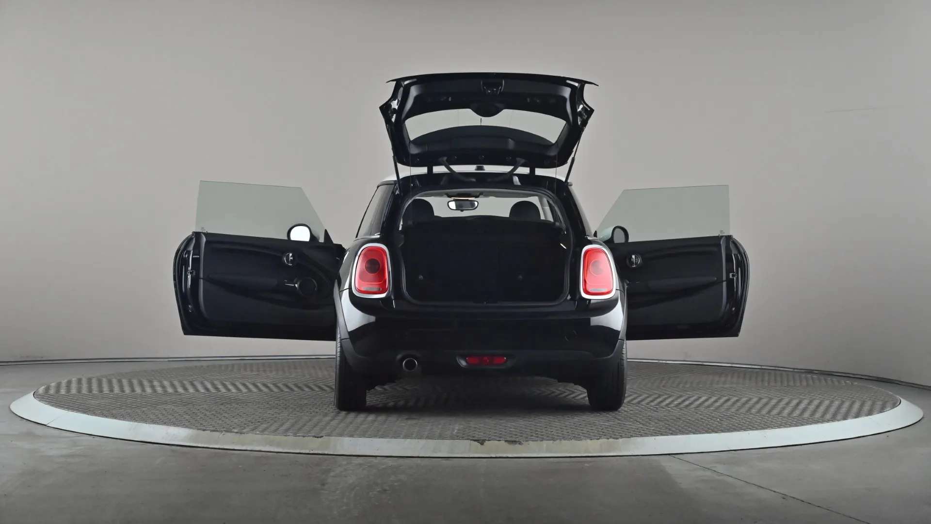 2018 MINI HATCH 2018 MINI HATCH
