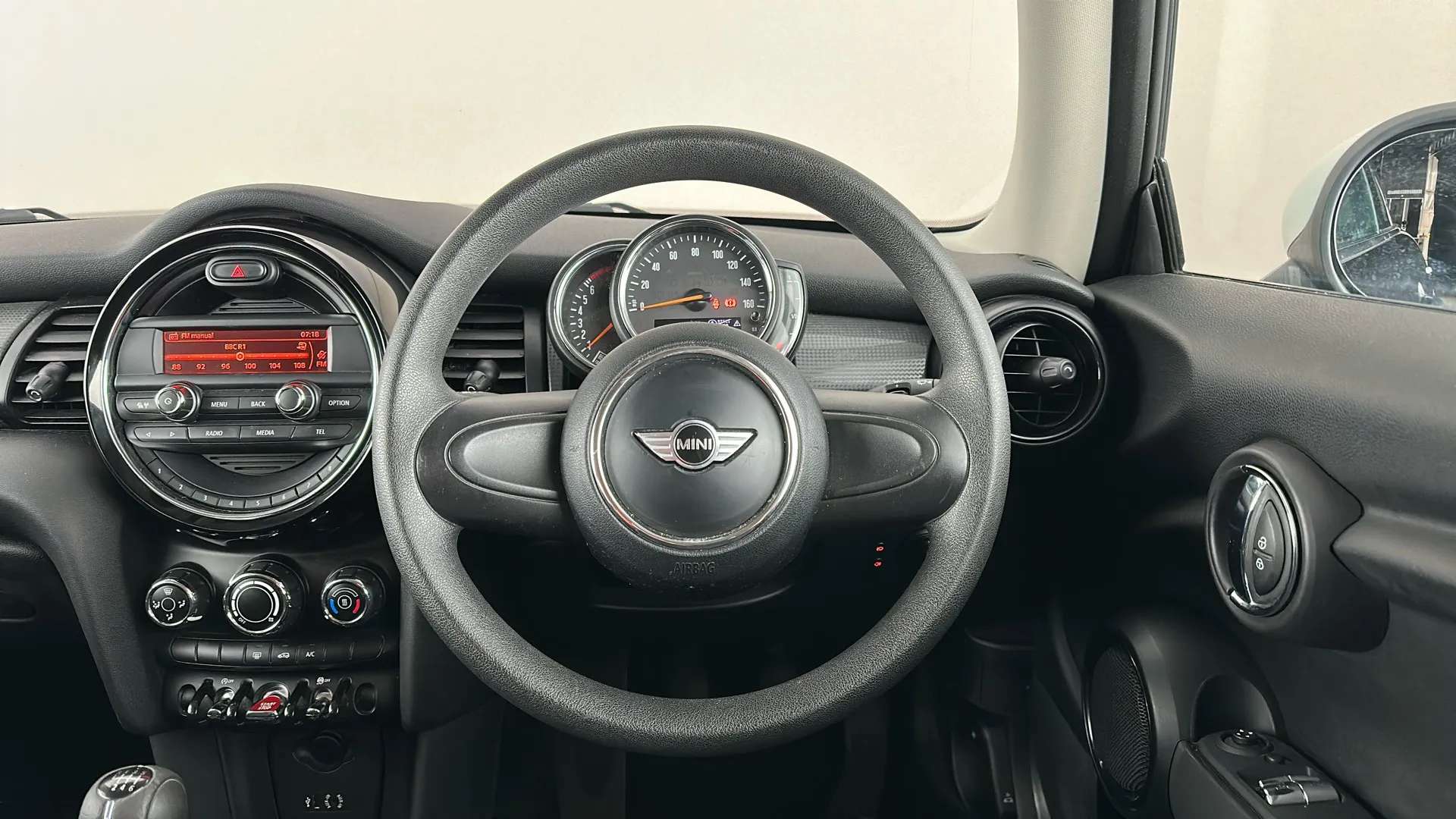 2018 MINI HATCH 2018 MINI HATCH