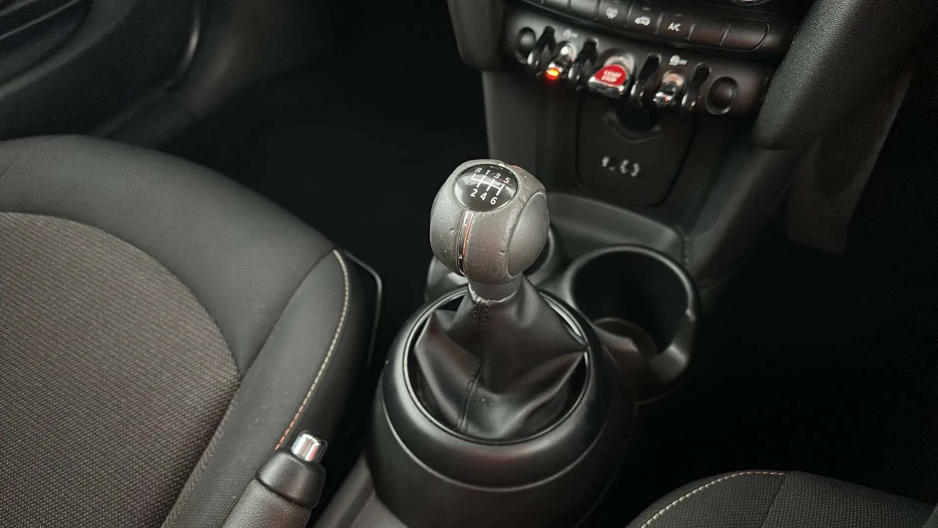 2018 MINI HATCH 2018 MINI HATCH