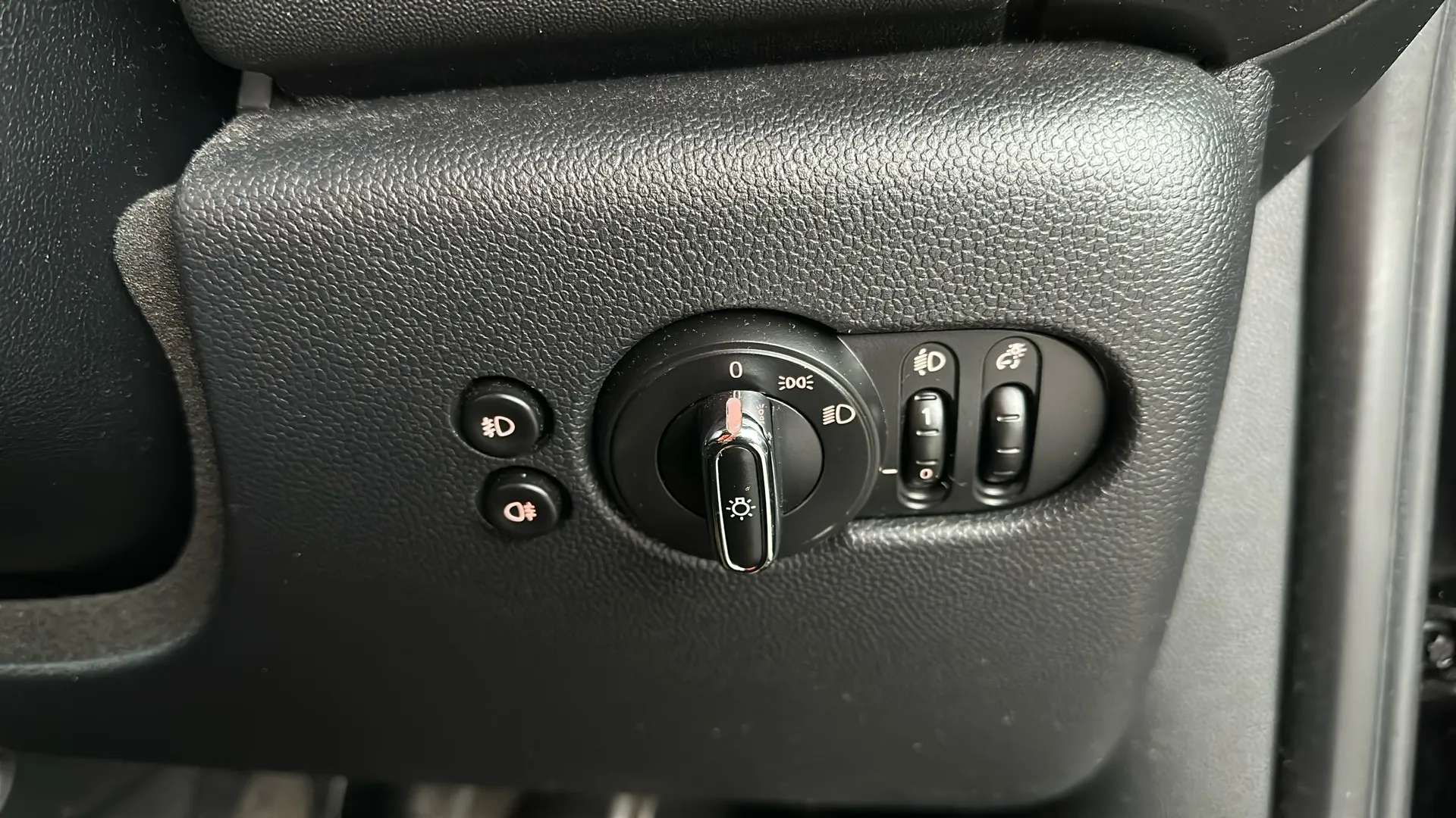2018 MINI HATCH 2018 MINI HATCH