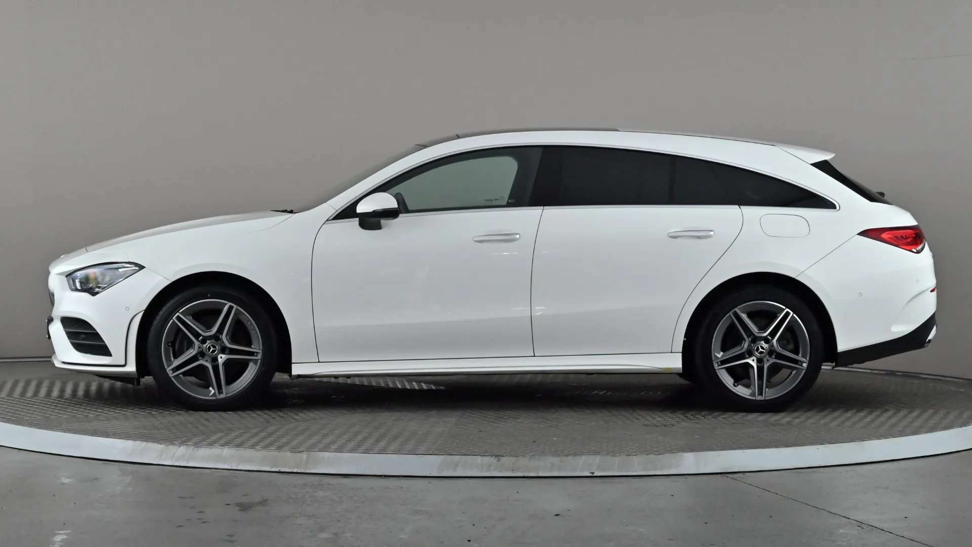 A 2022 MERCEDES-BENZ CLA CLASS CLA 250e AMG Line Premium Plus Tip Auto A 2022 MERCEDES-BENZ CLA CLASS CLA 250e AMG Line Premium Plus Tip Auto
